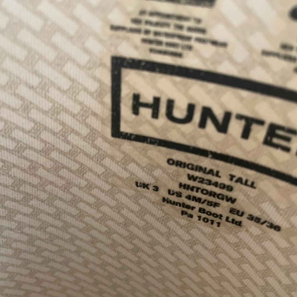 Hunter Women's “Olive Leaf” Tall Rain Boots - Picture 4 of 4